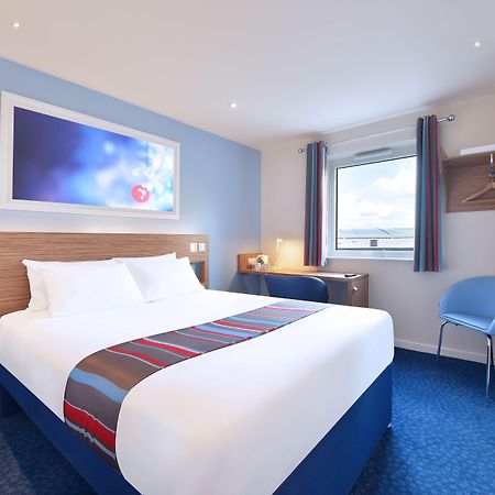 Travelodge Dublin Phoenix Park Castleknock Bagian luar foto