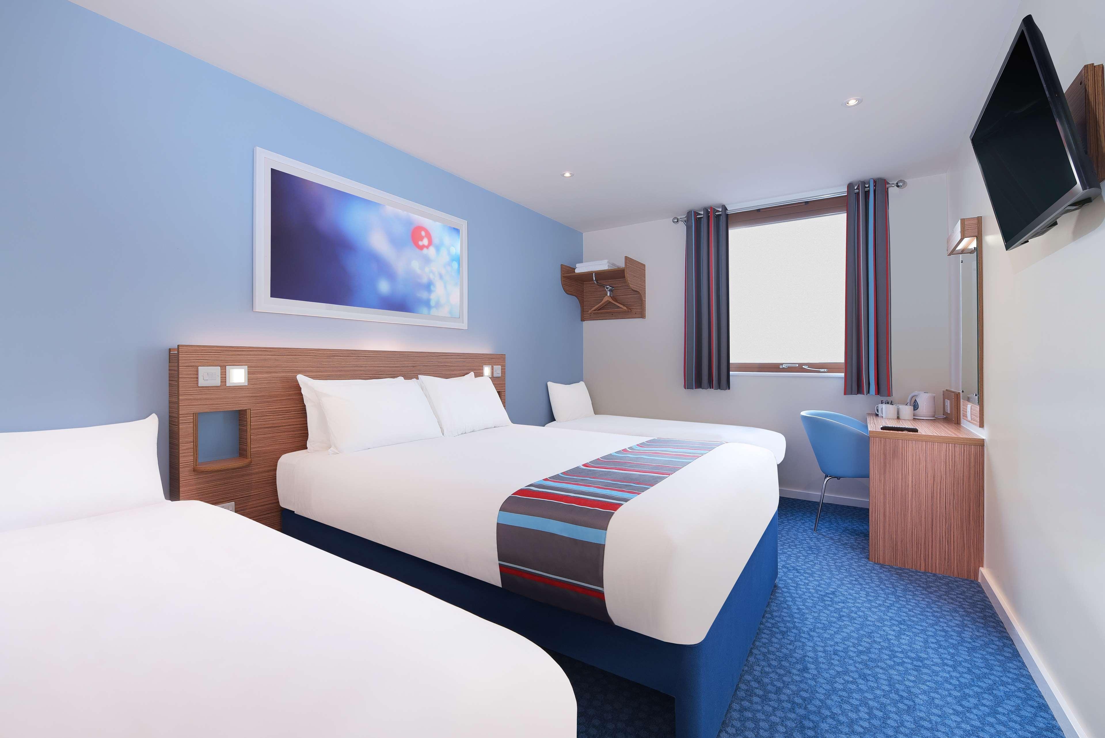 Travelodge Dublin Phoenix Park Castleknock Bagian luar foto