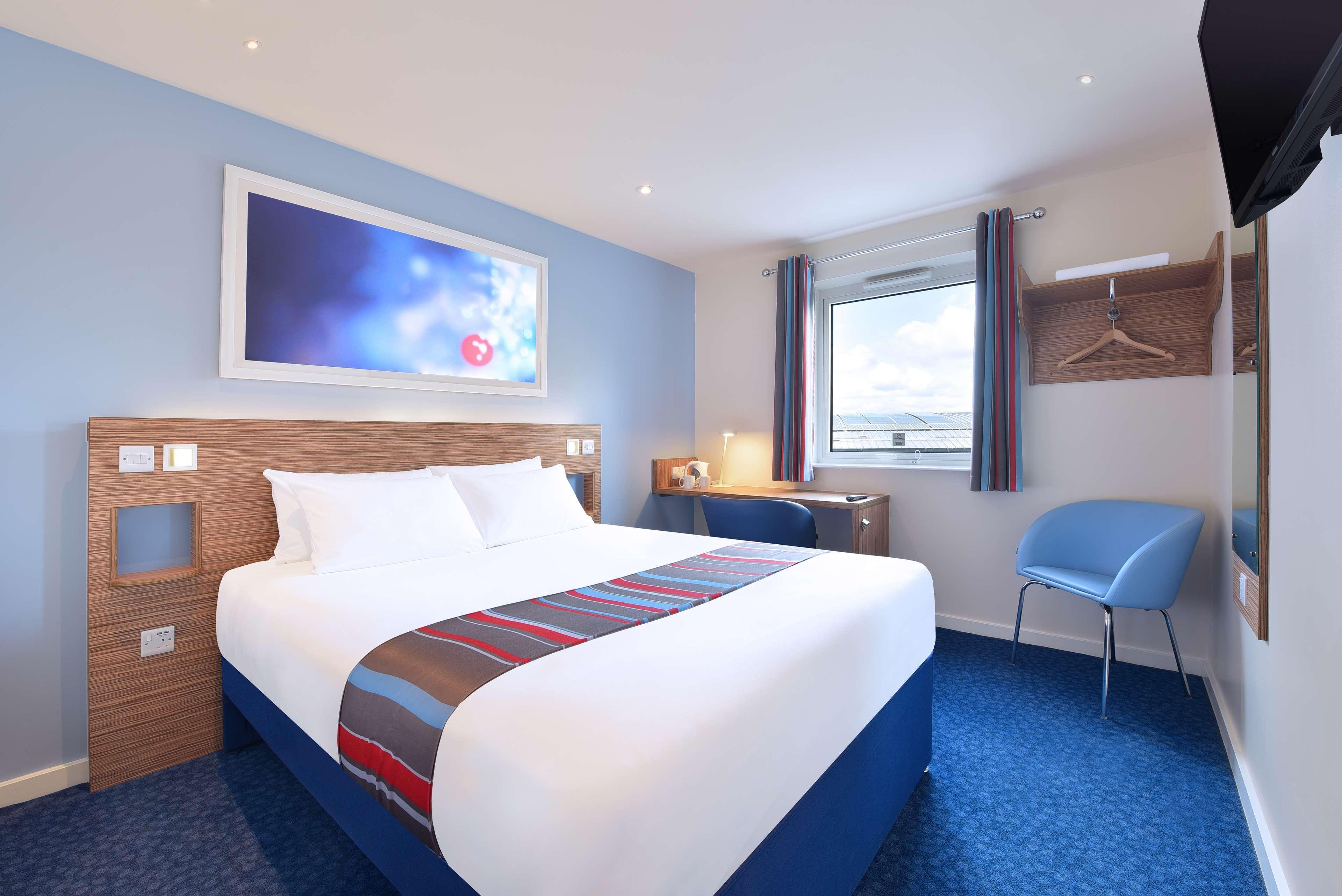 Travelodge Dublin Phoenix Park Castleknock Bagian luar foto