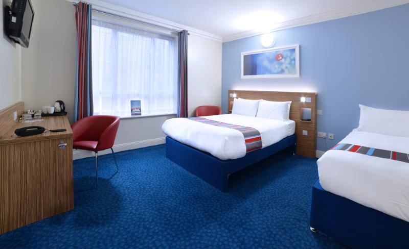 Travelodge Dublin Phoenix Park Castleknock Bagian luar foto